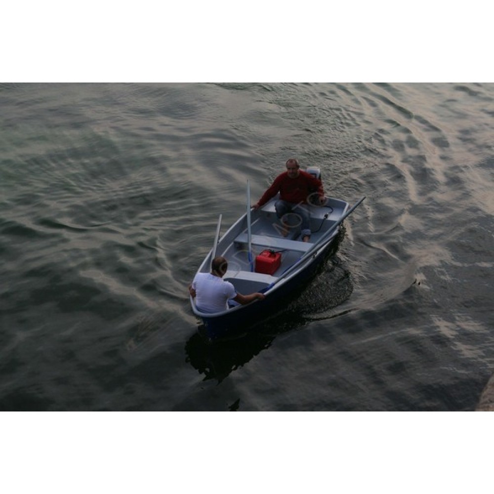 Лодка пластиковая Армада Волга