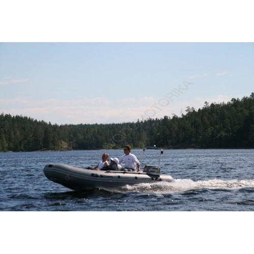 Моторно-гребная лодка Посейдон Антей-380