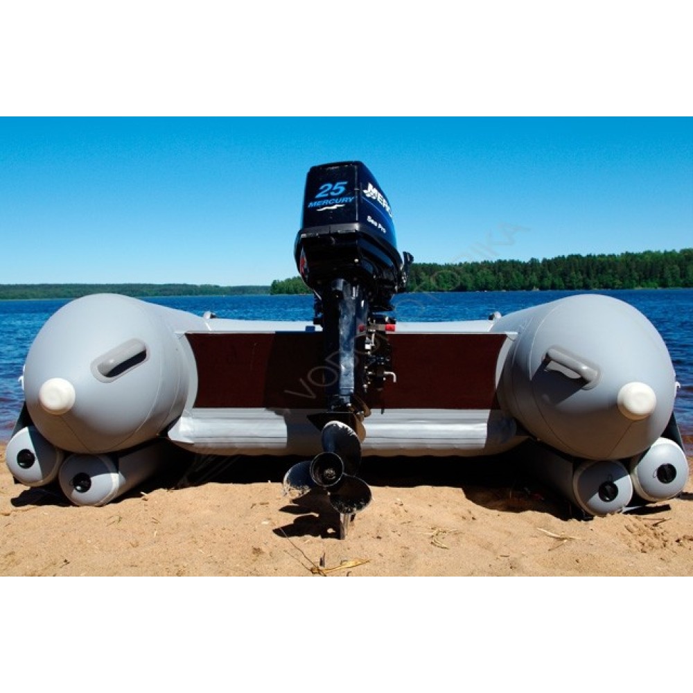 Катамаран BRATAN 420KM