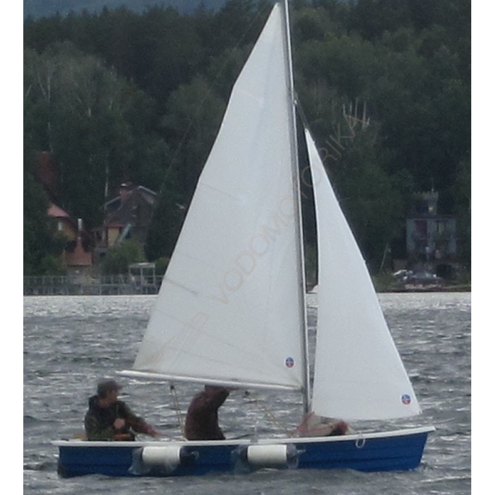 Стеклопластиковая лодка Тортилла-395 Комби без парусного вооружения