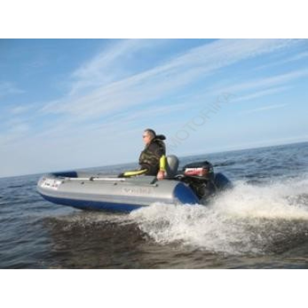 Надувная лодка Флагман 380