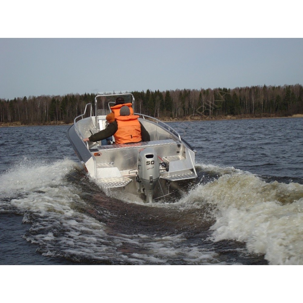 Алюминиевая лодка Wellboat 51 CC