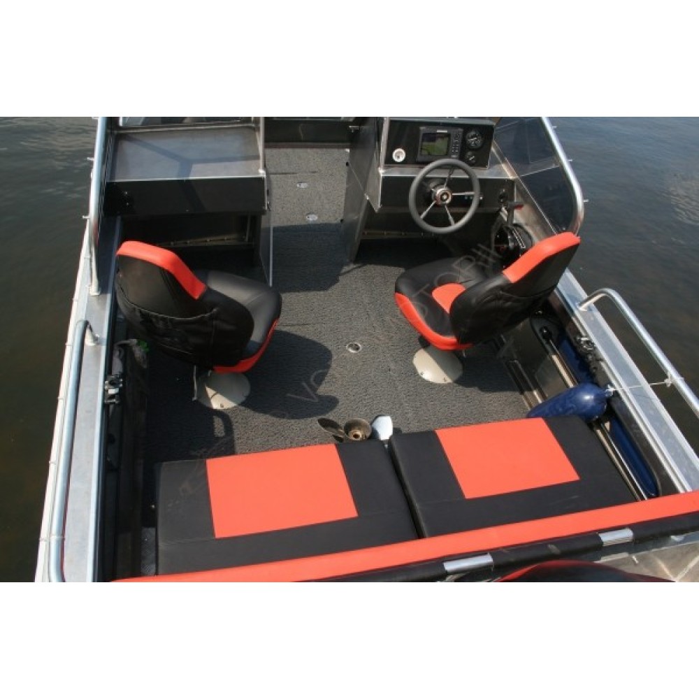 Катер алюминиевый TUNA Boats 550 DC