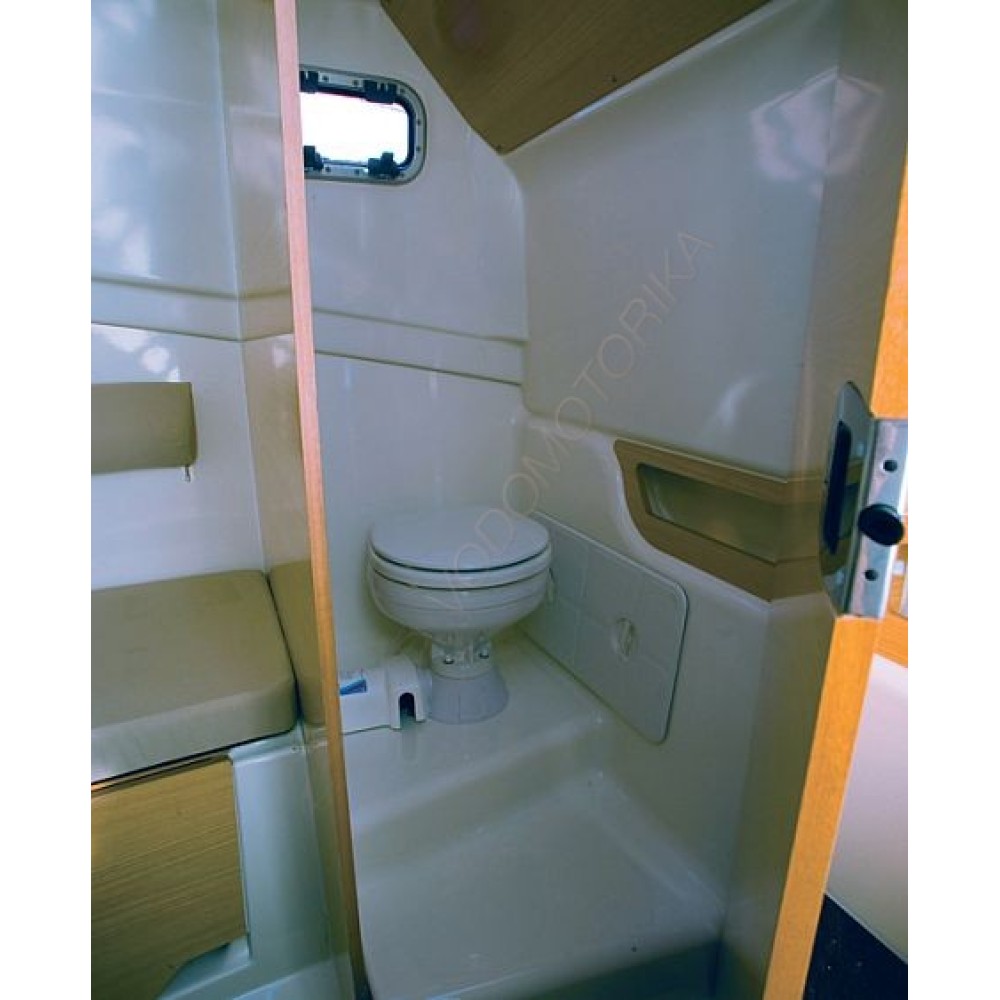 Лодка надувная ZODIAC N-Zo 700 Cabin