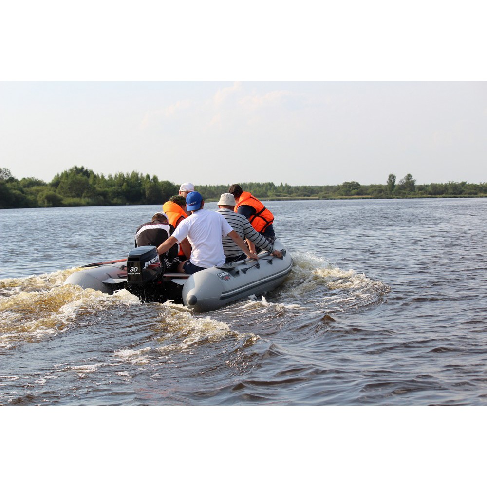 Лодка Мнев и К КАЙМАН N-400 (серый)