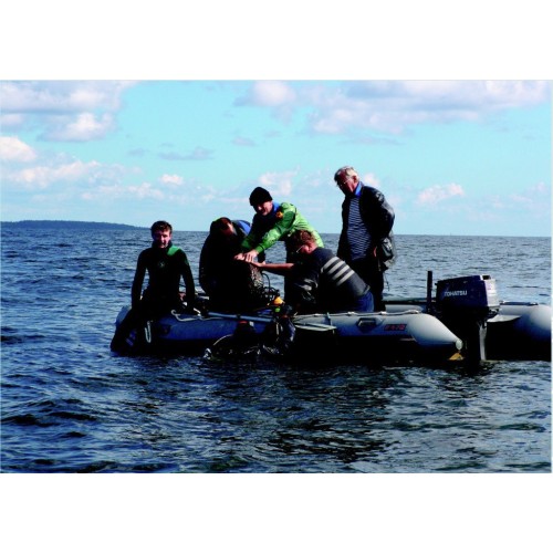 Лодка Мнев и К ФАВОРИТ F-470