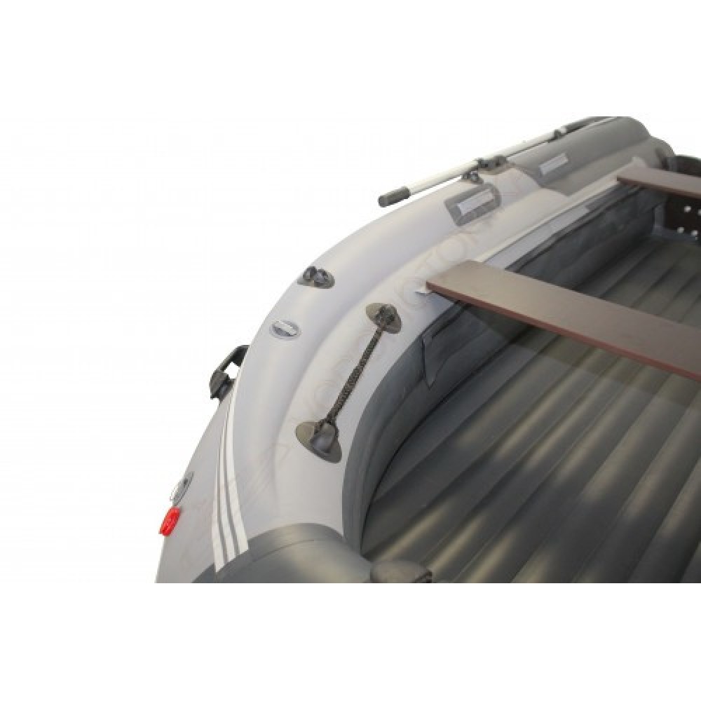 Надувная лодка Reef Skat-370NDFi надувное дно