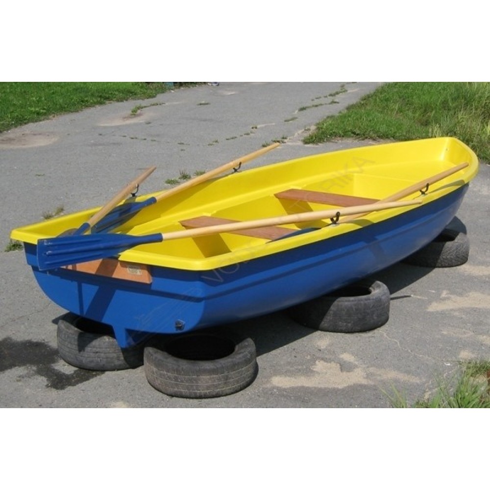 Стеклопластиковая лодка Тортилла-5 с Рундуками