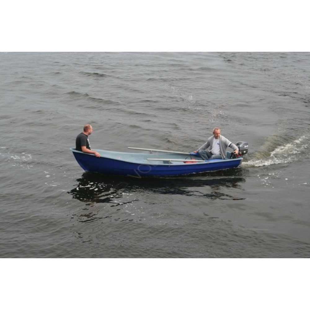 Лодка пластиковая Армада Волга Фиорд