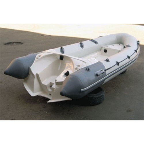 Лодка Буревестник Б-450