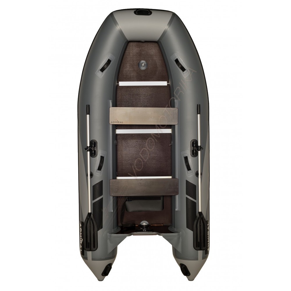 Лодка Адмирал 330