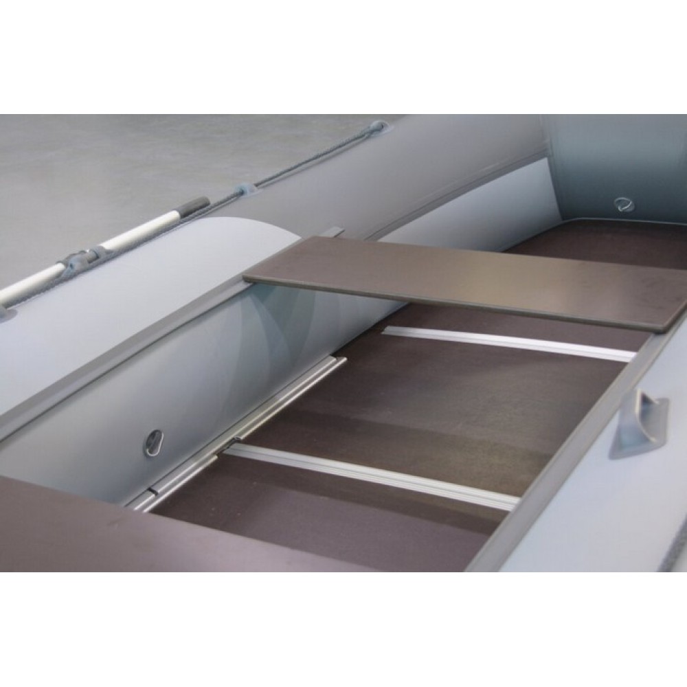 Надувная лодка Boatsman BT400SK