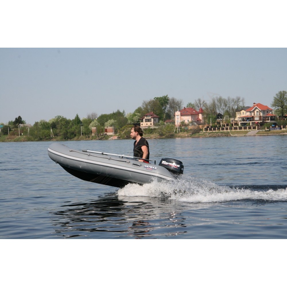 Лодка Мнев и К КАЙМАН N-330 НДНД