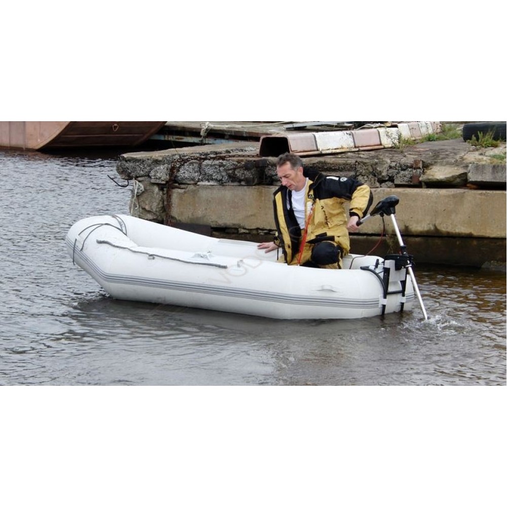 Надувная лодка Badger Lake Line 235