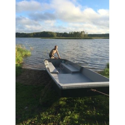 Лодка стеклопластиковая Lima L500