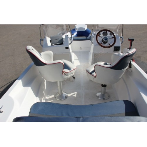Лодка WINboat R53