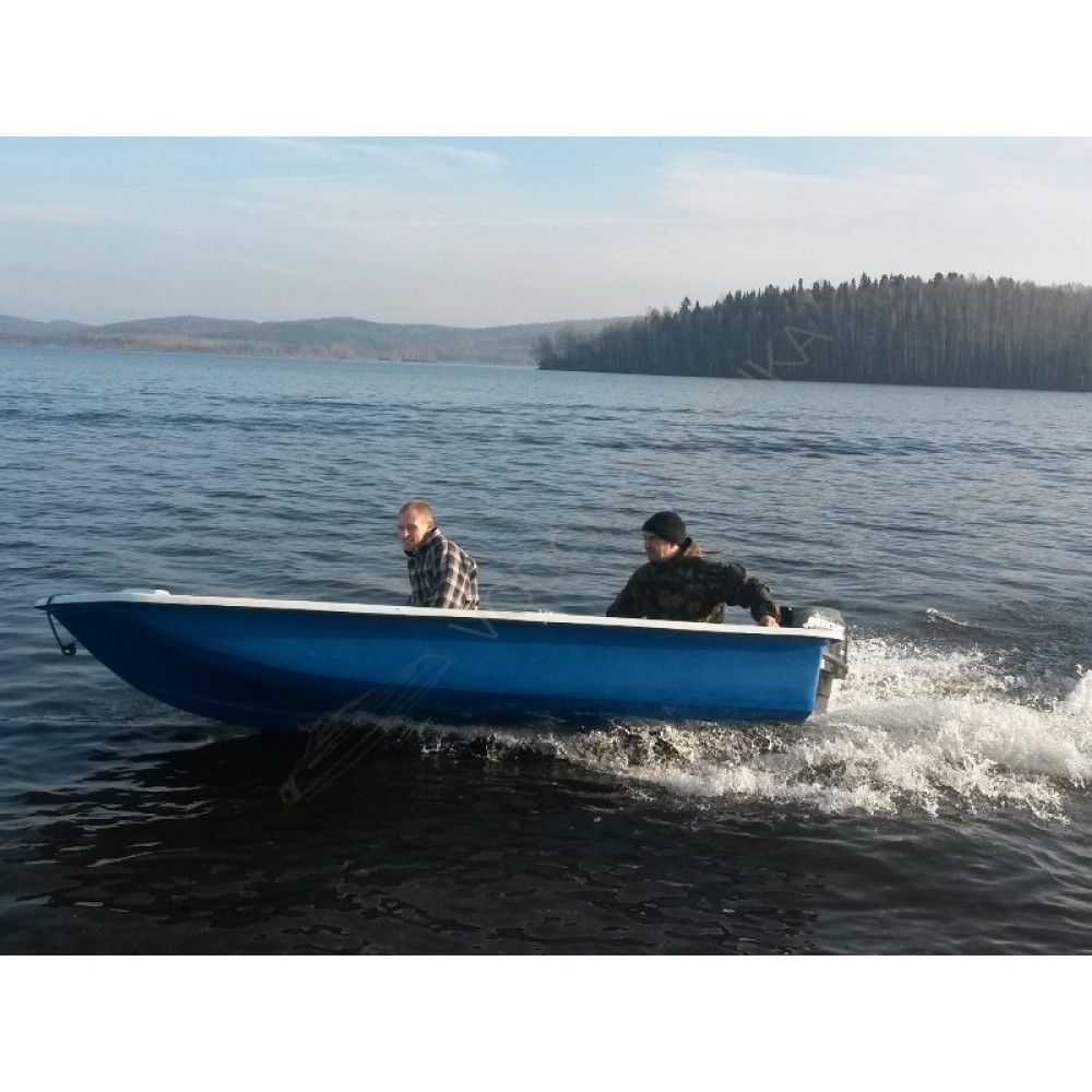 Моторная лодка Легант-390 Моторка