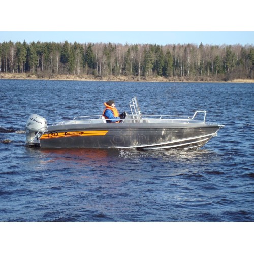 Алюминиевая лодка Wellboat 51 CC