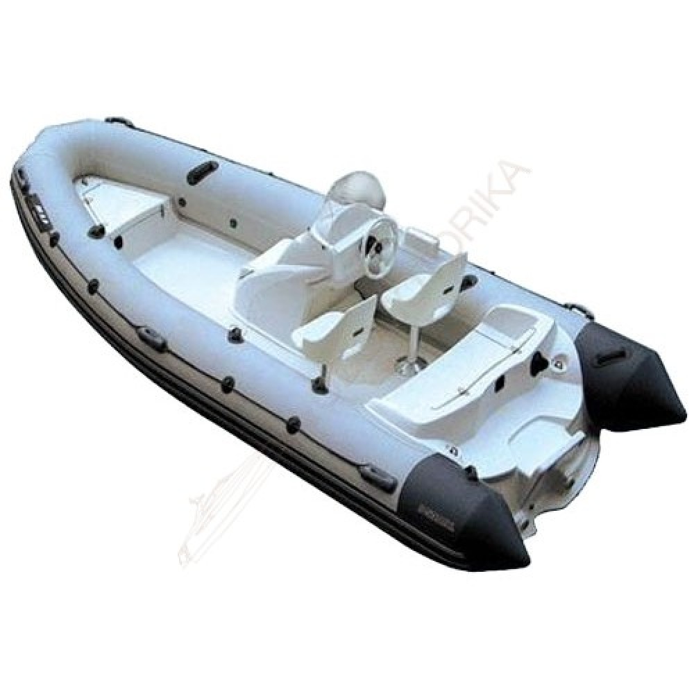 Лодка Буревестник Б-630