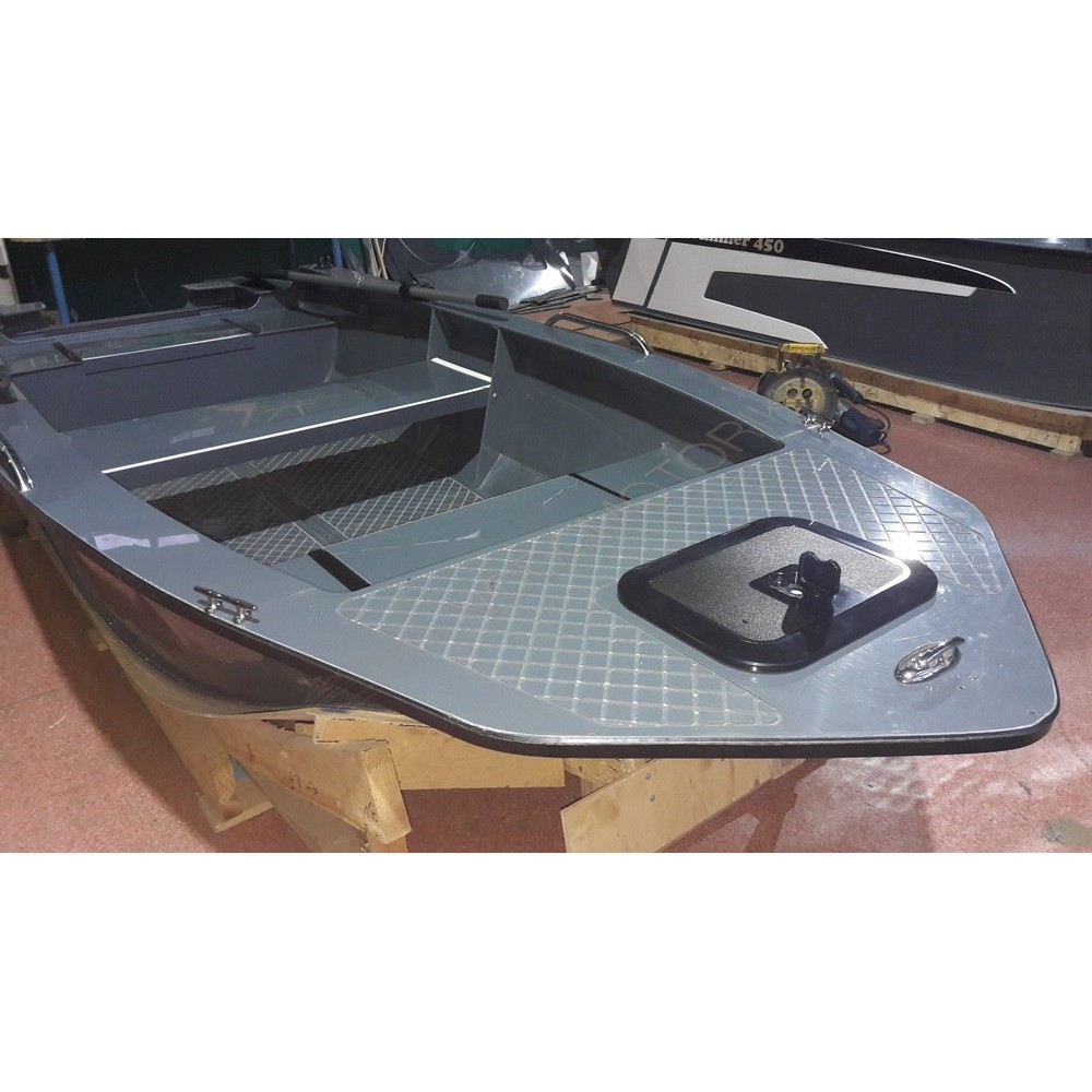 Лодка пластиковая Swimmer 370.03