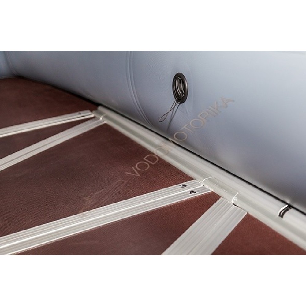 Надувная лодка Polar Bird PB-340M Merlin Камуфляж