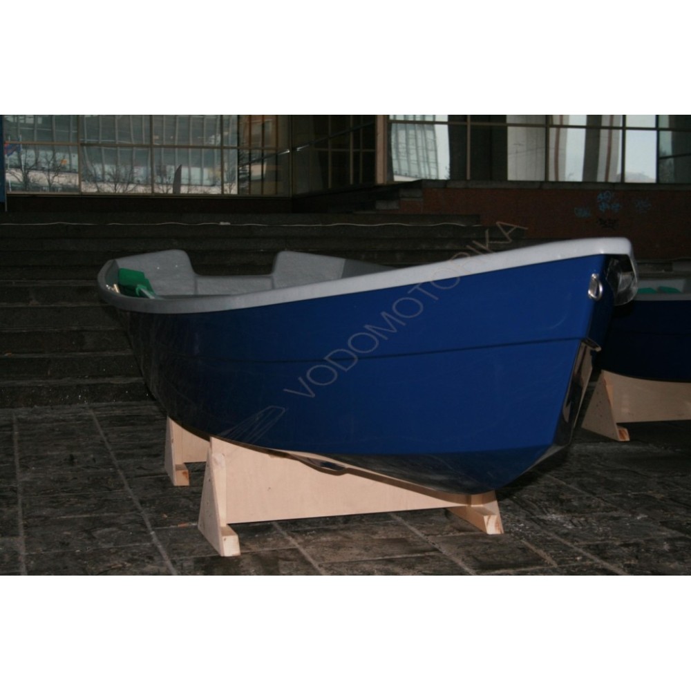 Моторно-гребная лодка СПЭВ Пескарь