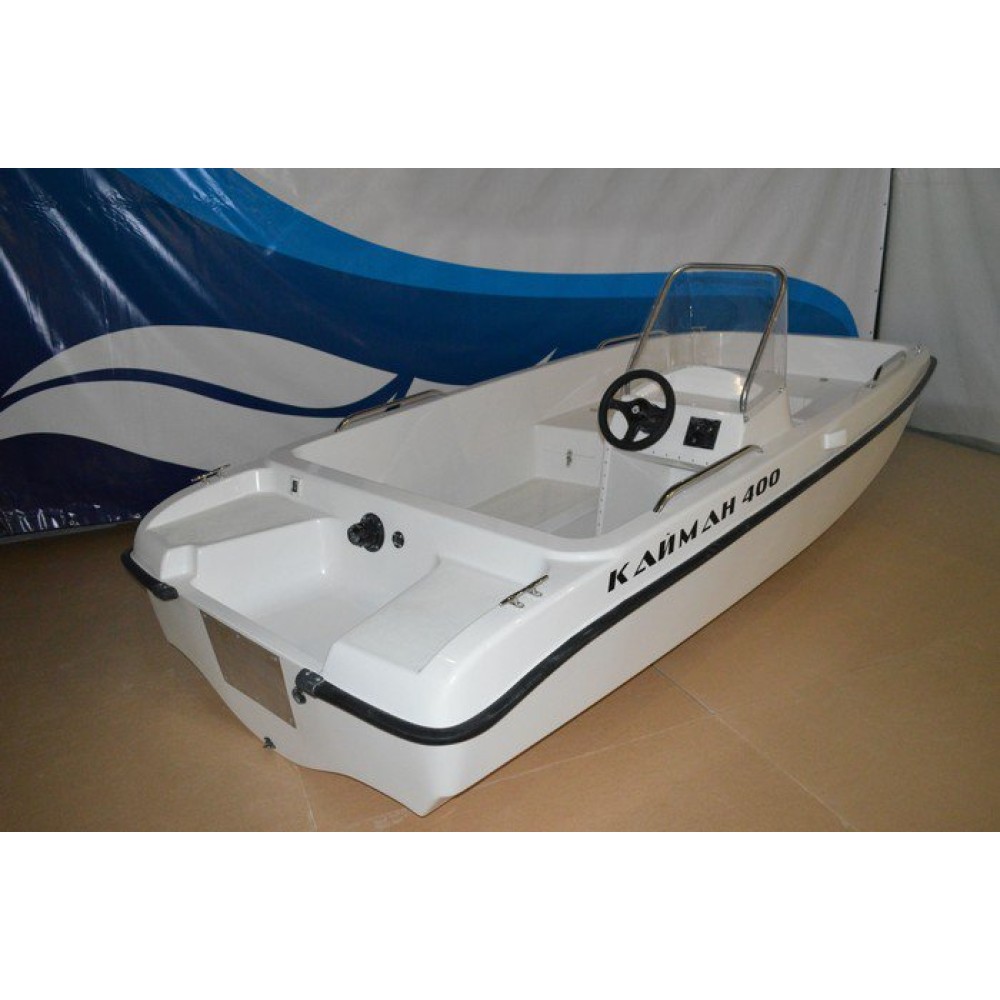 Пластиковая лодка Антал Кайман 400