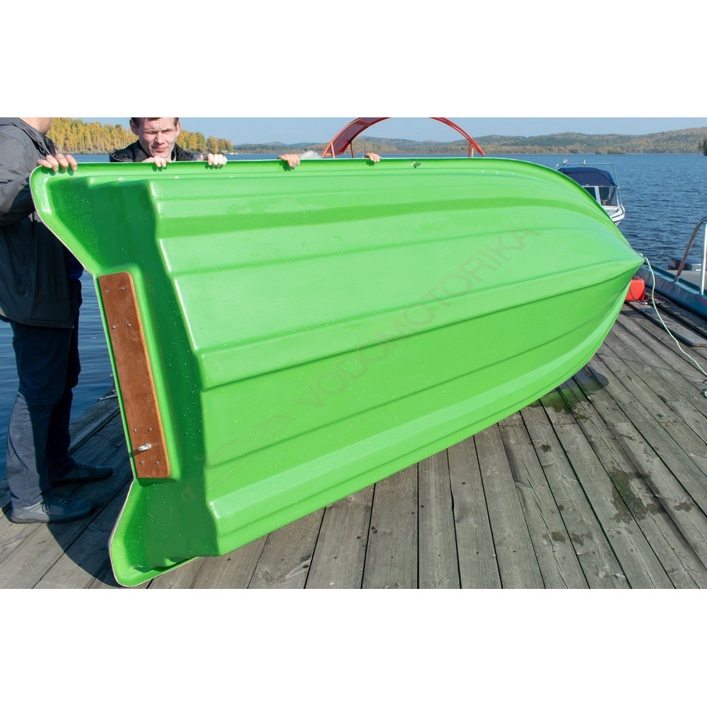 Лодка пластиковая Легант-425