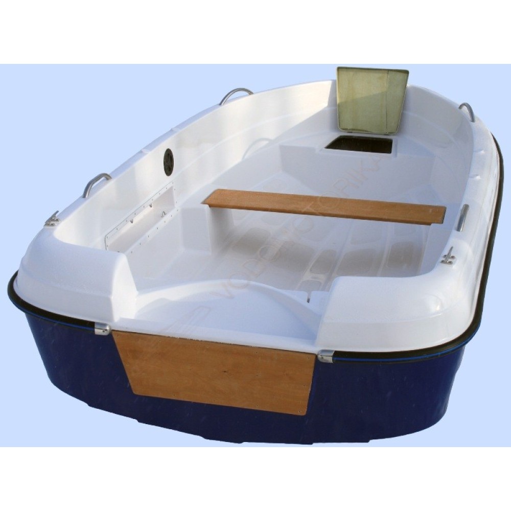 Моторная лодка Легант-400 Консоль