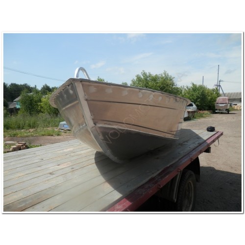 Алюминиевая лодка Вятка Профи 38