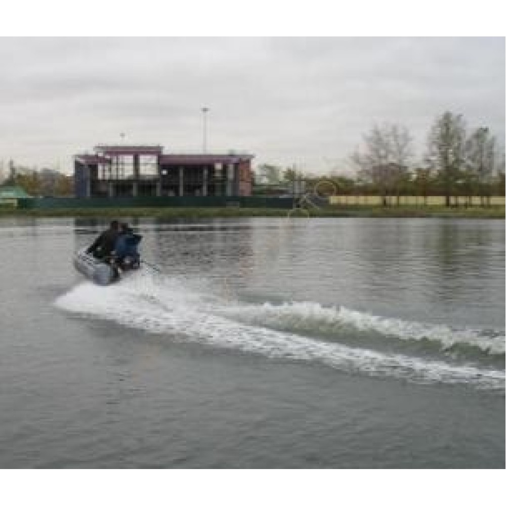 Надувная лодка Флагман 380 IGLA (пиксельный камуфляж)