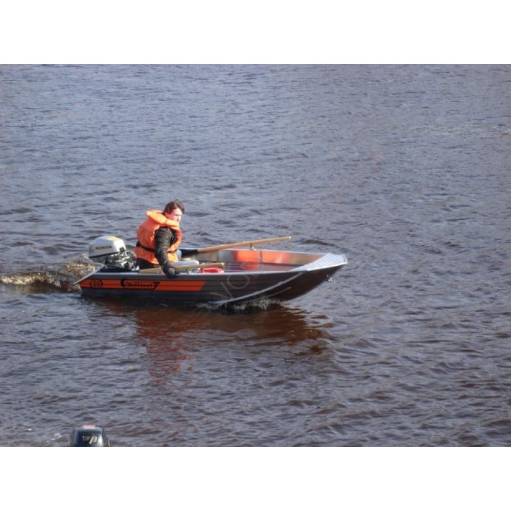 Алюминиевая лодка Wellboat-33