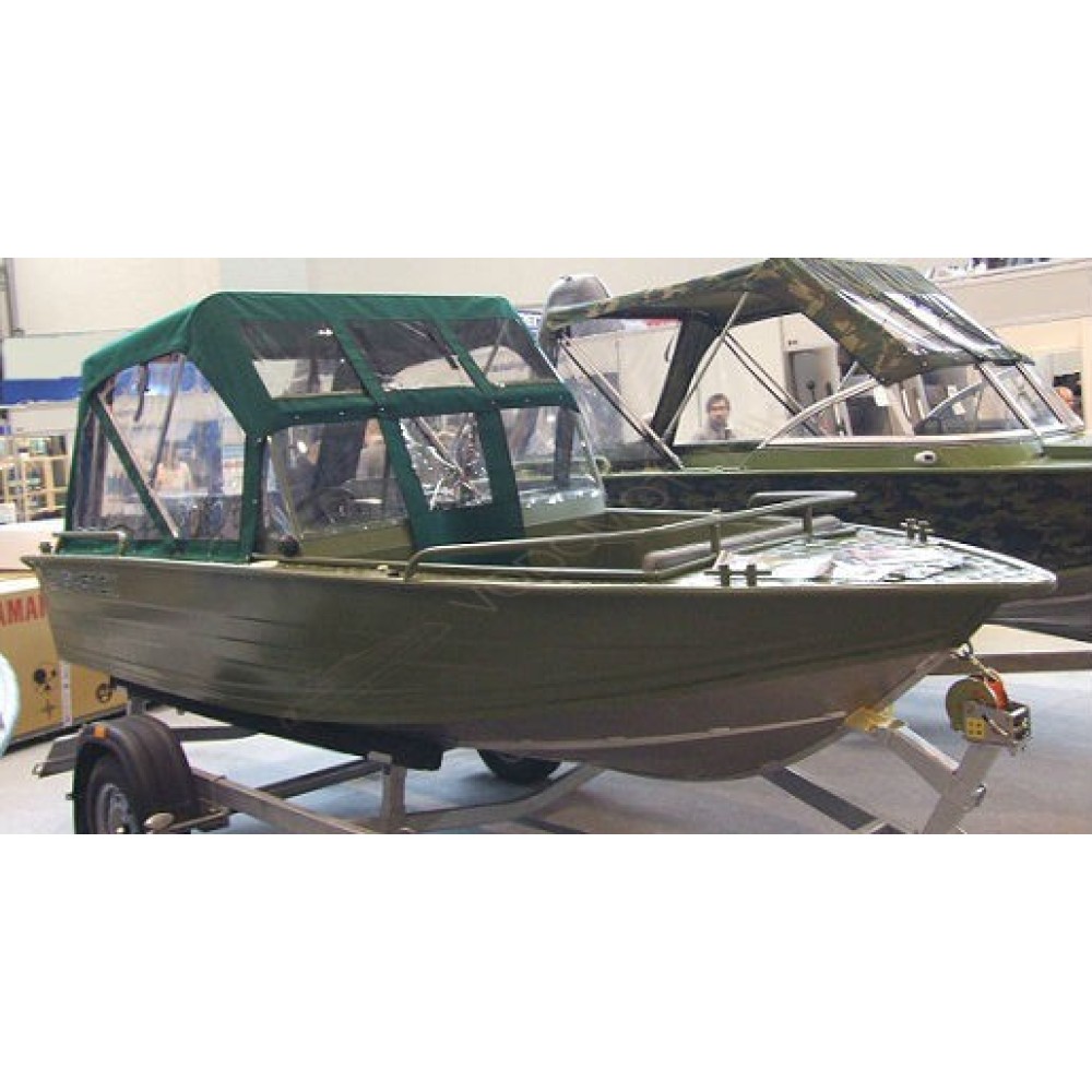 Моторно-гребная лодка ДМБ 450 ДК