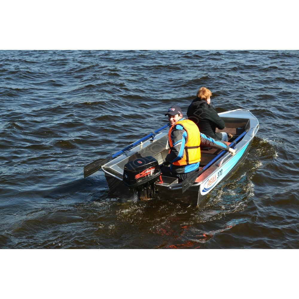 Катер Рейд 370