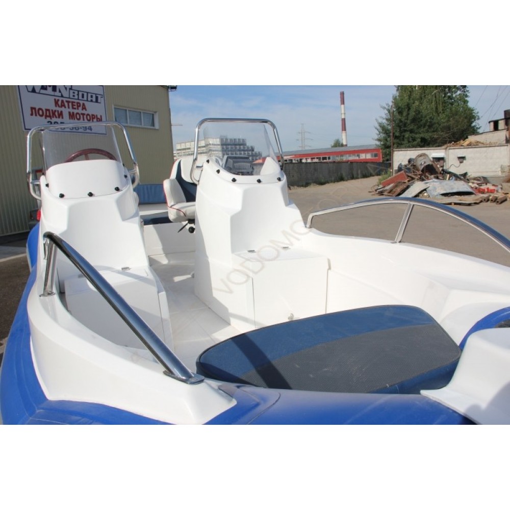 Лодка WINboat R53