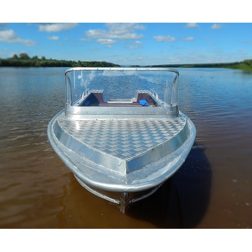 Алюминиевая моторно-гребная лодка Вятка Профи 40