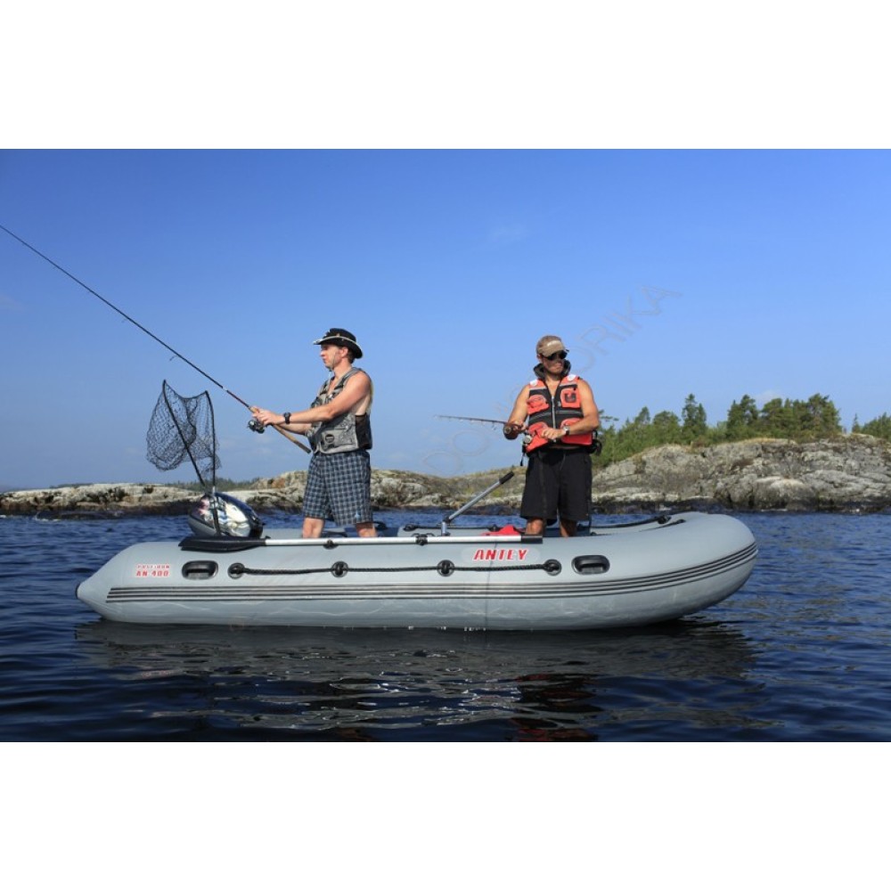Моторно-гребная лодка Посейдон Антей-420