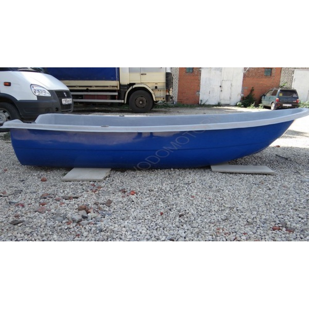 Лодка стеклопластиковая Апрель