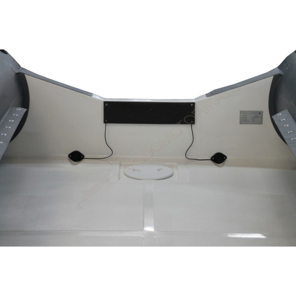 Лодка WINboat 440 RD спорт