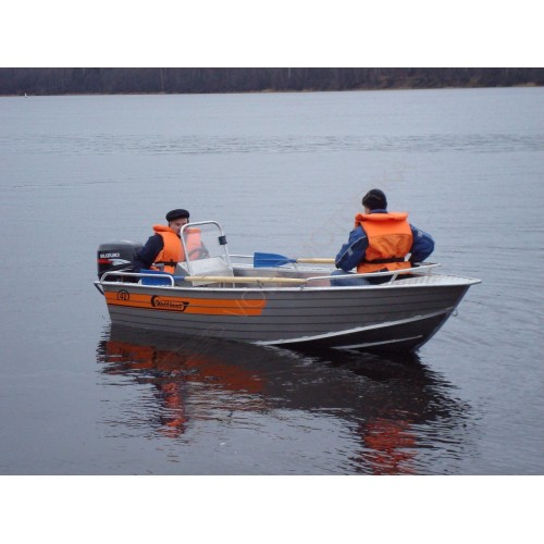 Алюминиевая лодка Wellboat-42 NexT консоль