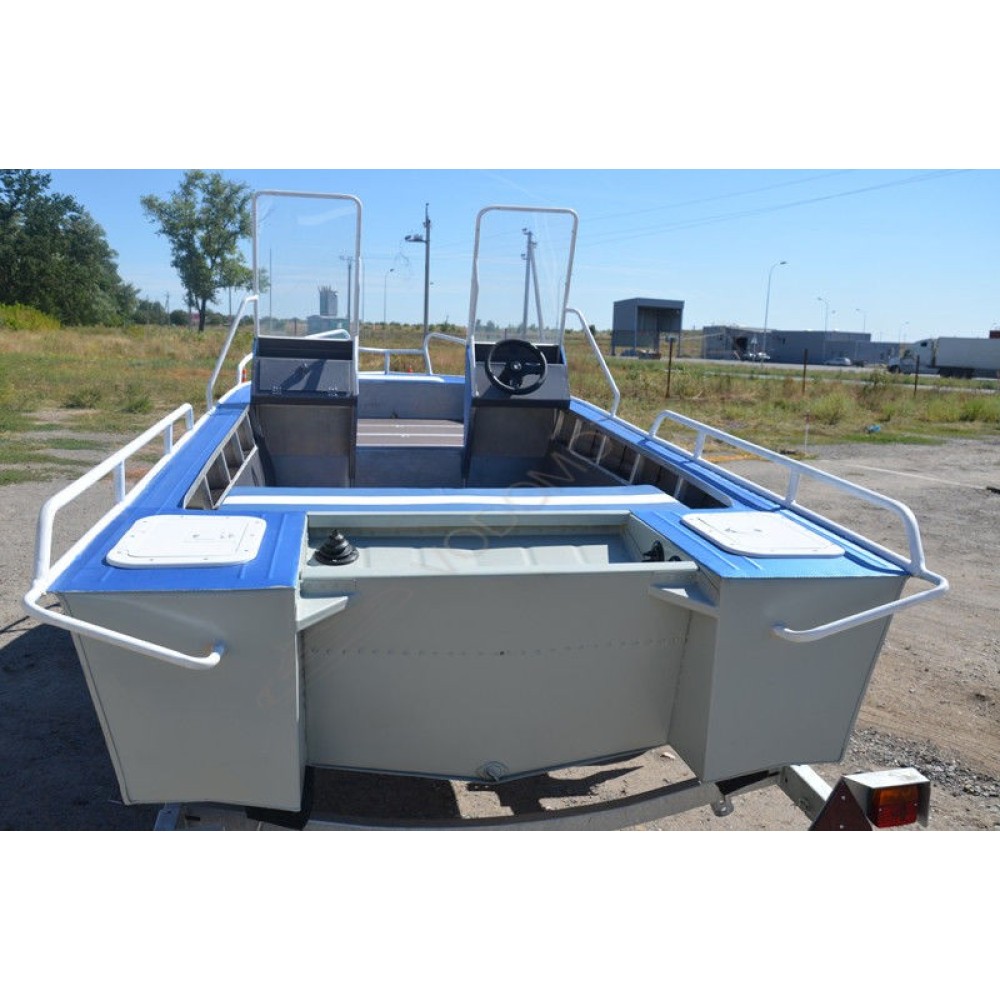 Алюминиевая моторно-гребная лодка Охотник 450К