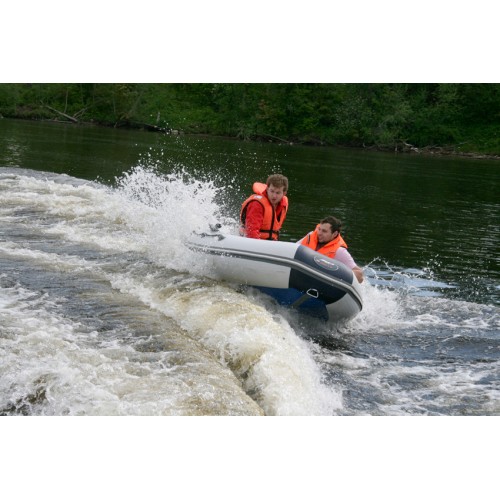 Лодка Мнев и К КАЙМАН N-360 (комбинированный)