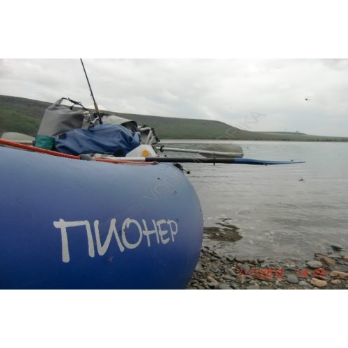 Надувная лодка Пионер 450