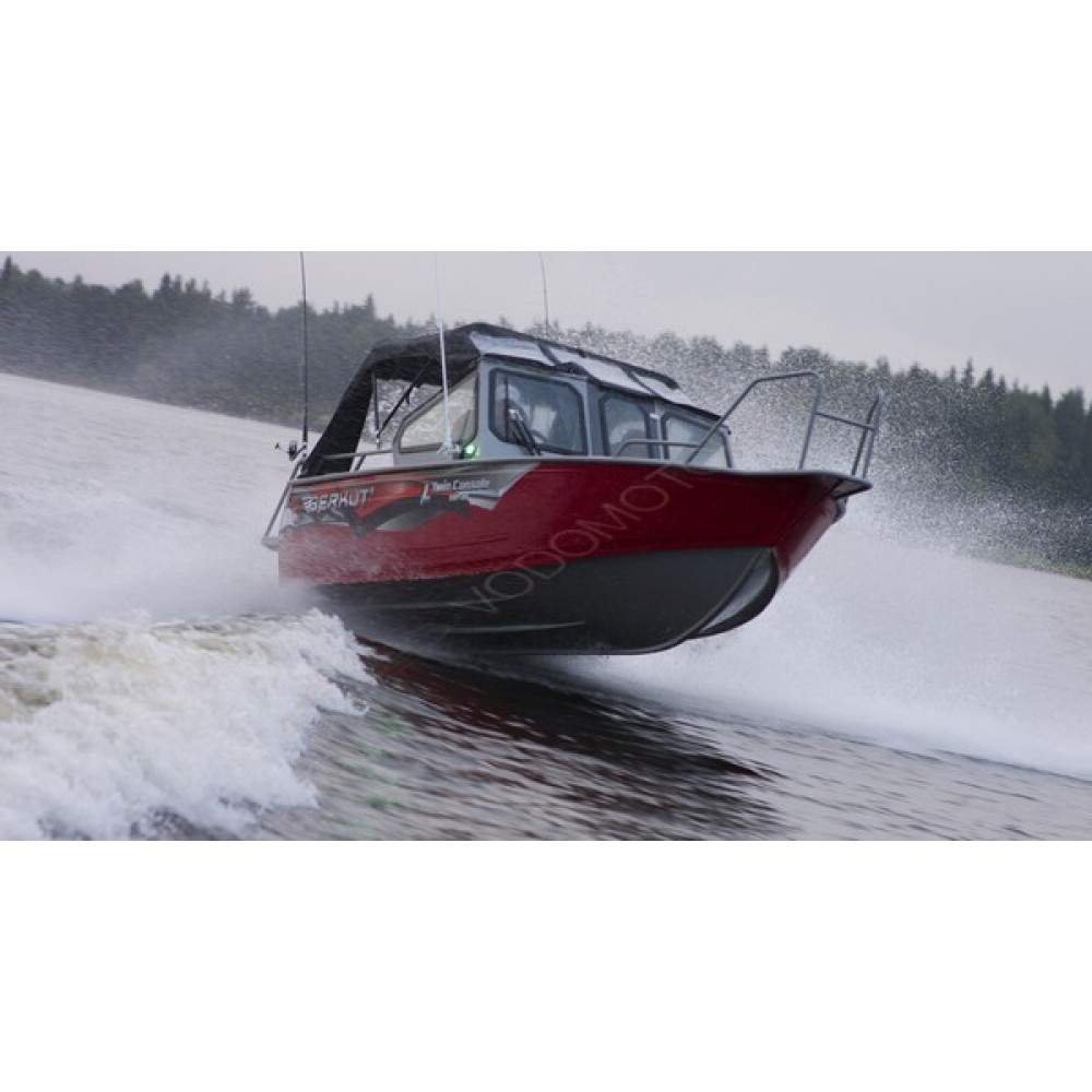 Катер Berkut L-TwinConsole (Standart)