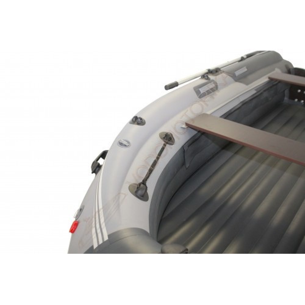 Надувная лодка Reef Skat 370 S НД с интегрированным фальшбортом (пластиковый транец)