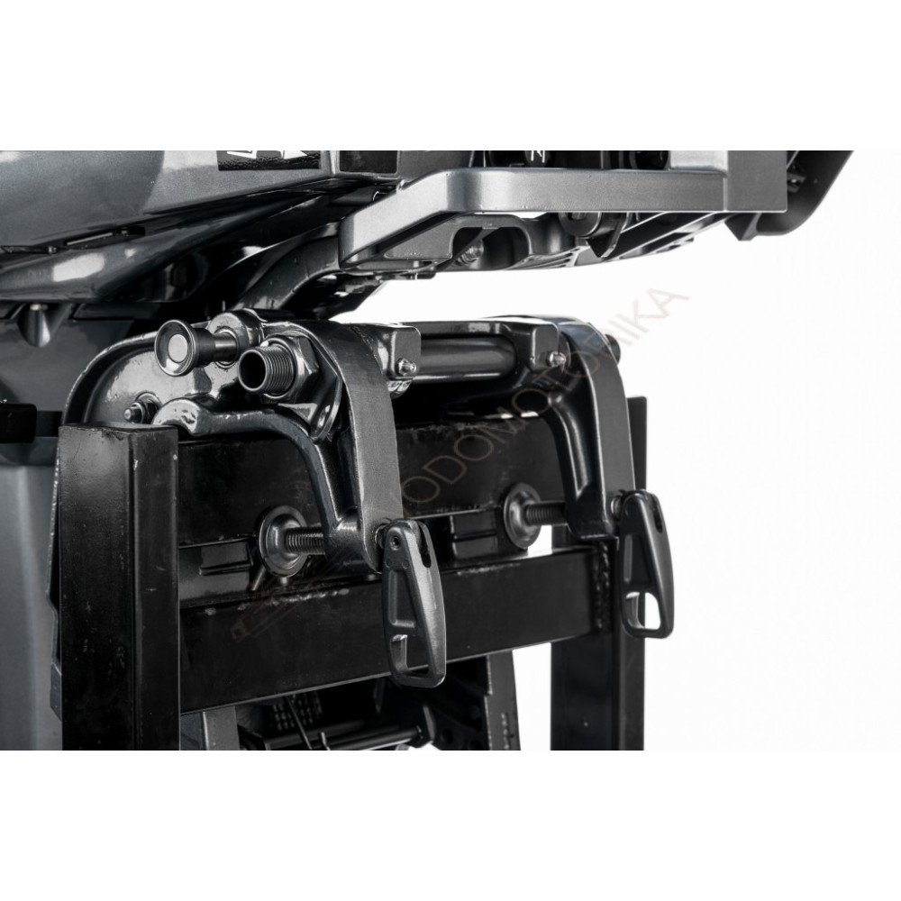 Лодочный мотор Mikatsu M40FES-T 40 л.с. двухтактный