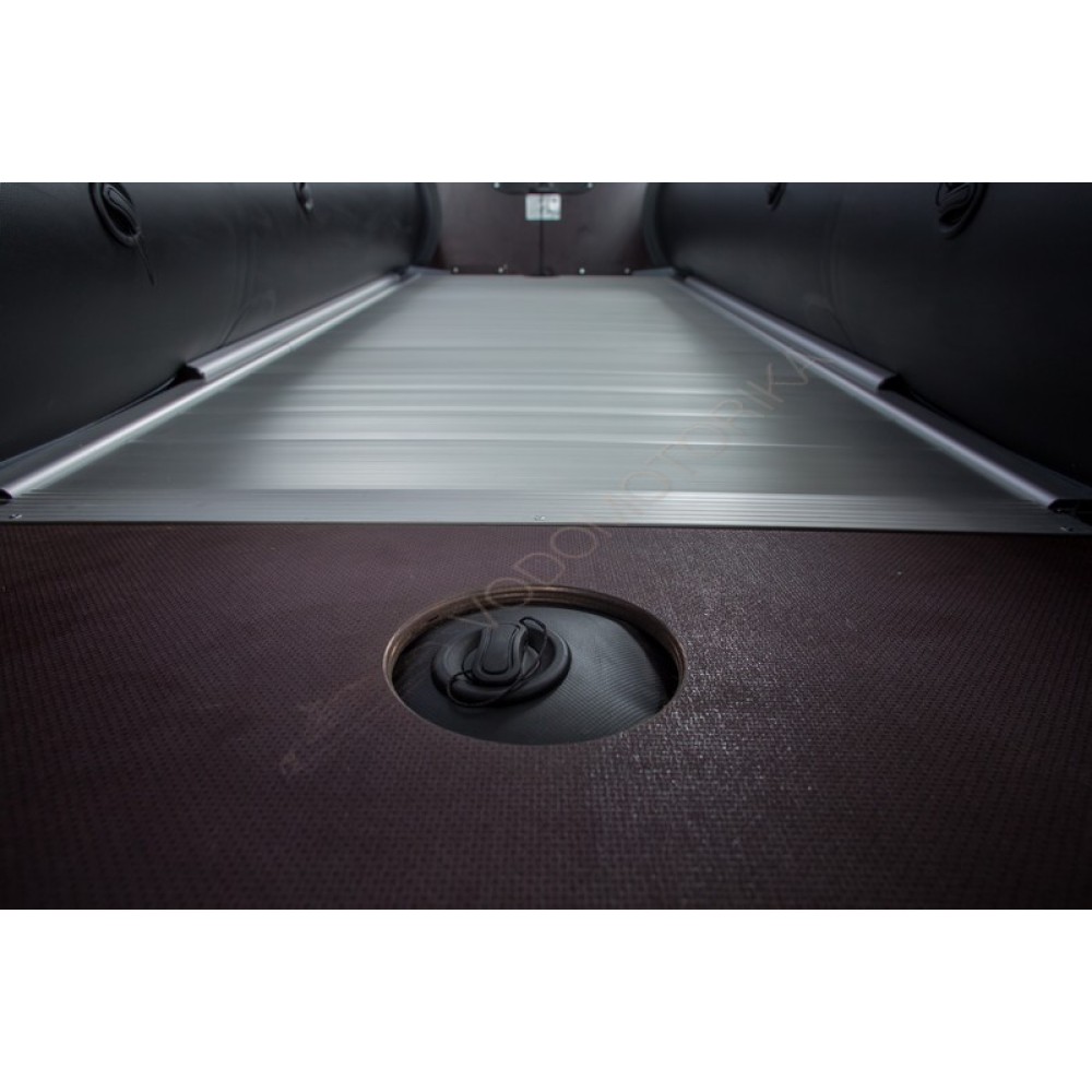 Лодка RiverBoats RB-390 AL