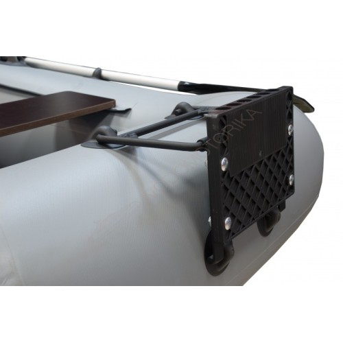 Лодка Адмирал АМ-260